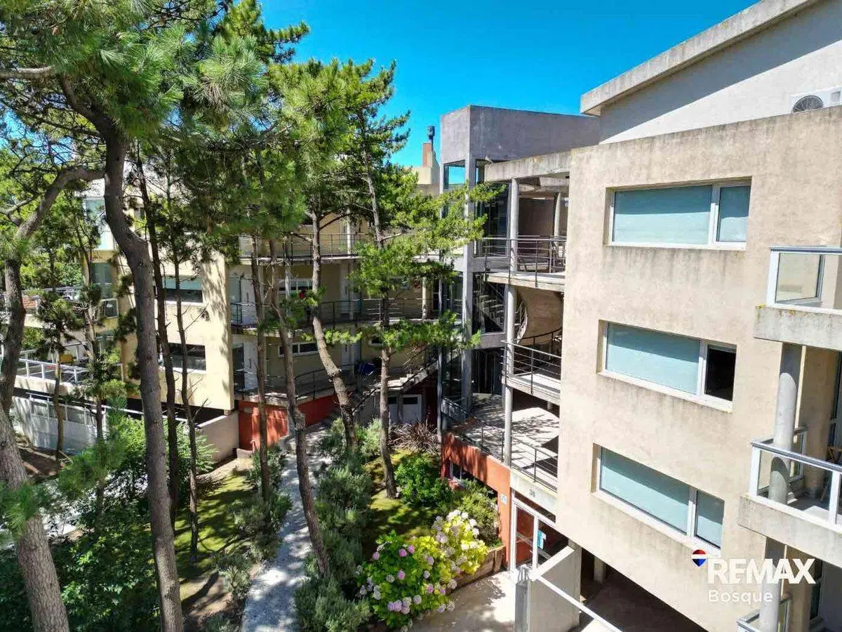 DEPARTAMENTO VENTA MAR DE LAS PAMPAS A MTS DEL MAR 2