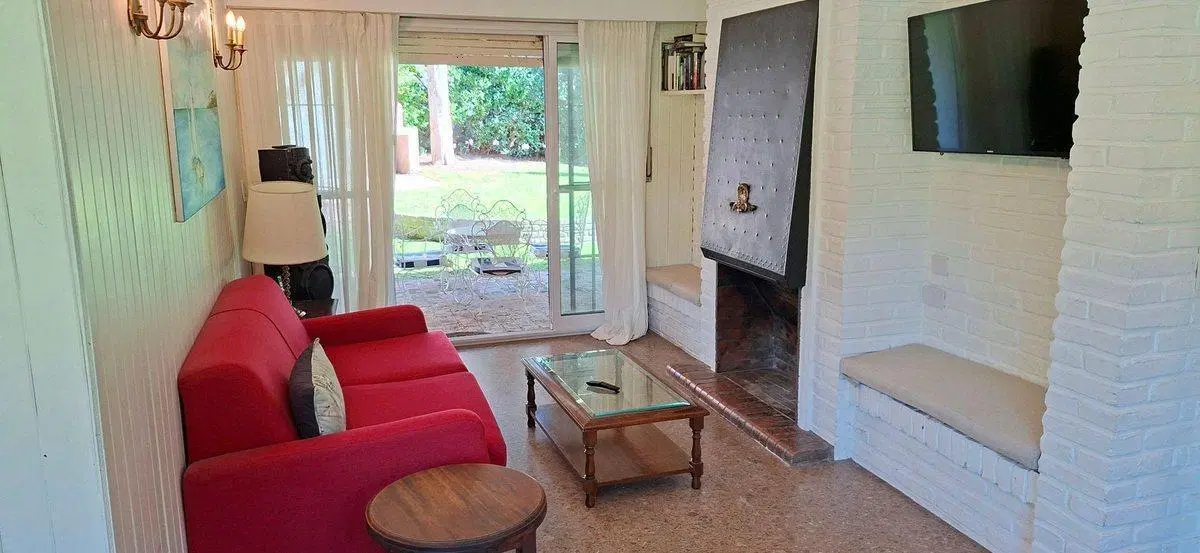 Casa a la venta en Pinamar zona iglesia 4