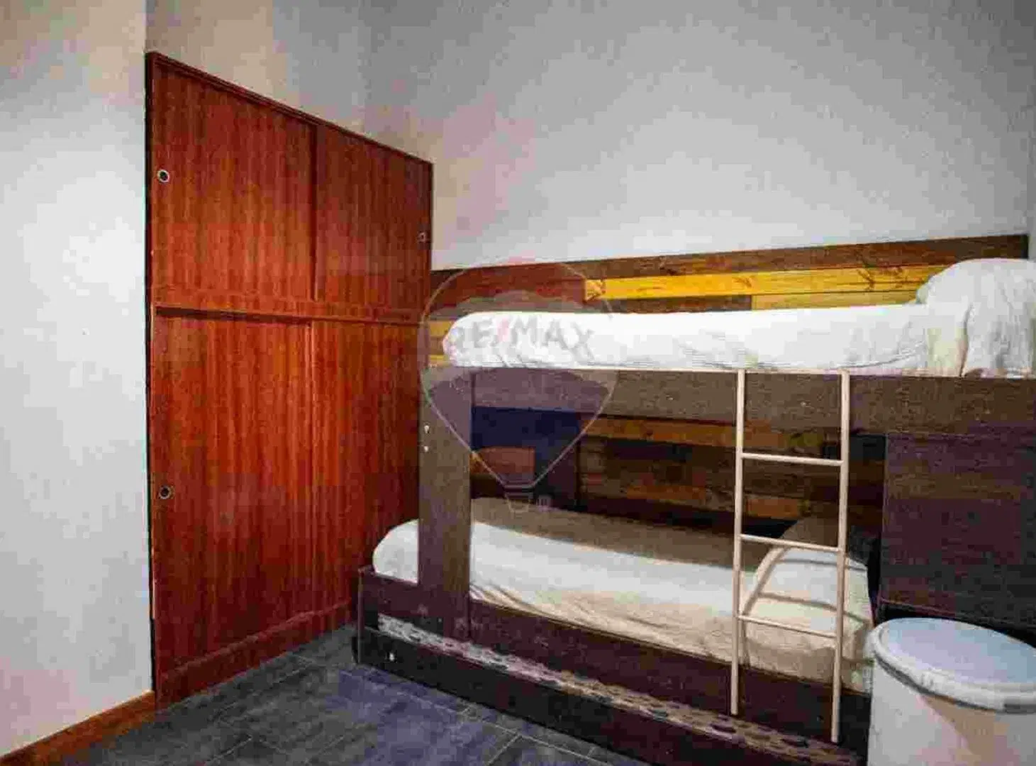 Casa Venta Gral Madariaga 4 ambientes 5
