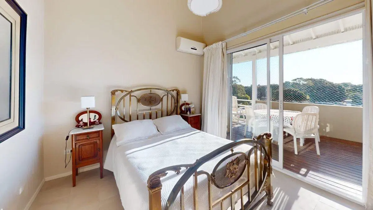 Venta depto. 3 amb. Pinamar con Piscina  y Cochera 4