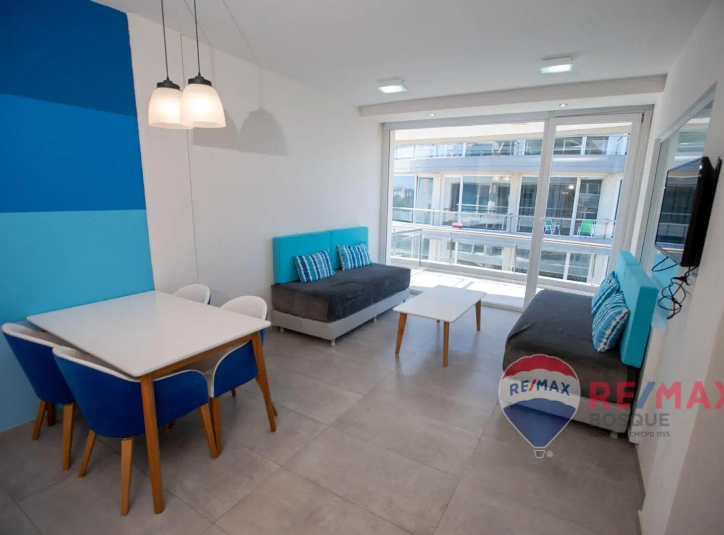 VENTA DEPARTAMENTO  CARILO a 50 mts DEL MAR 2