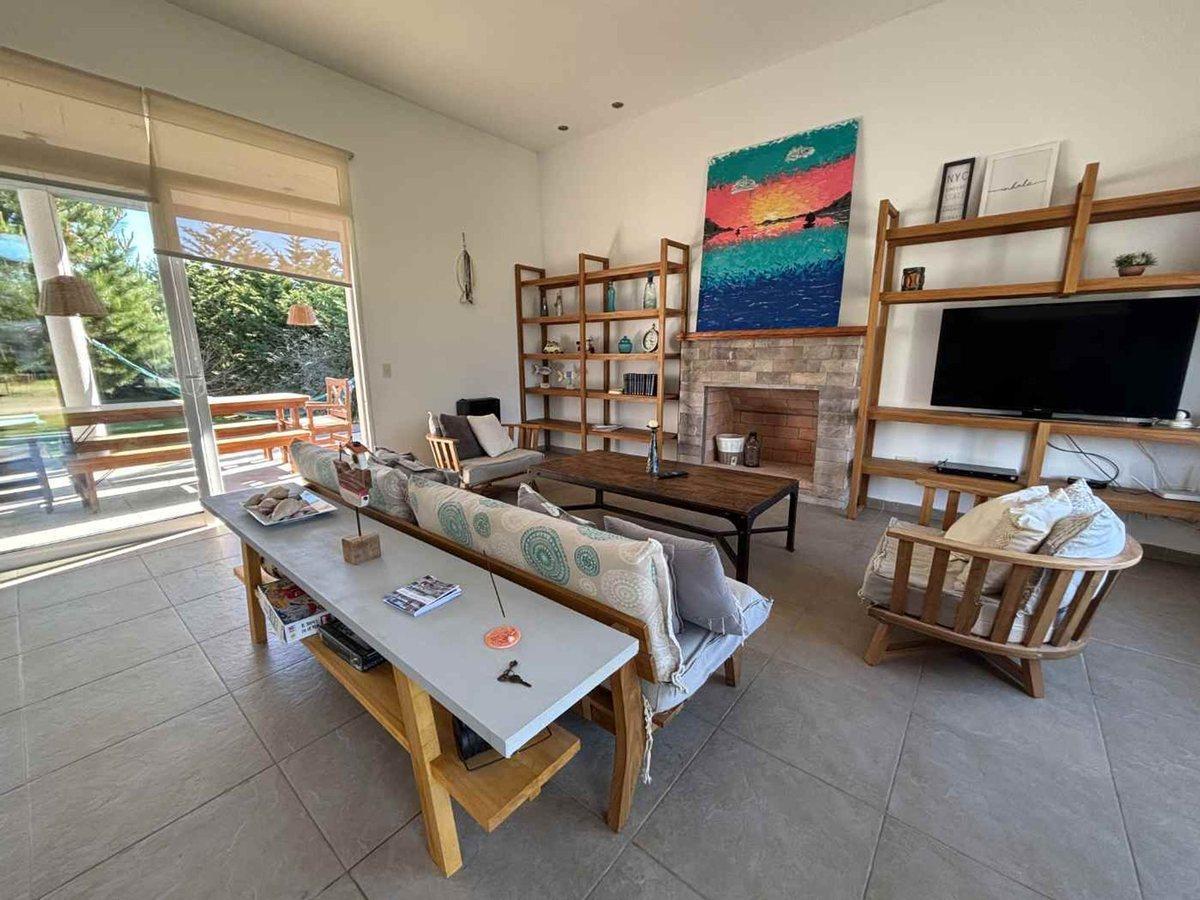 Foto de Casa en Venta Costa Esmeralda con Piscina y Gas, imagen 5