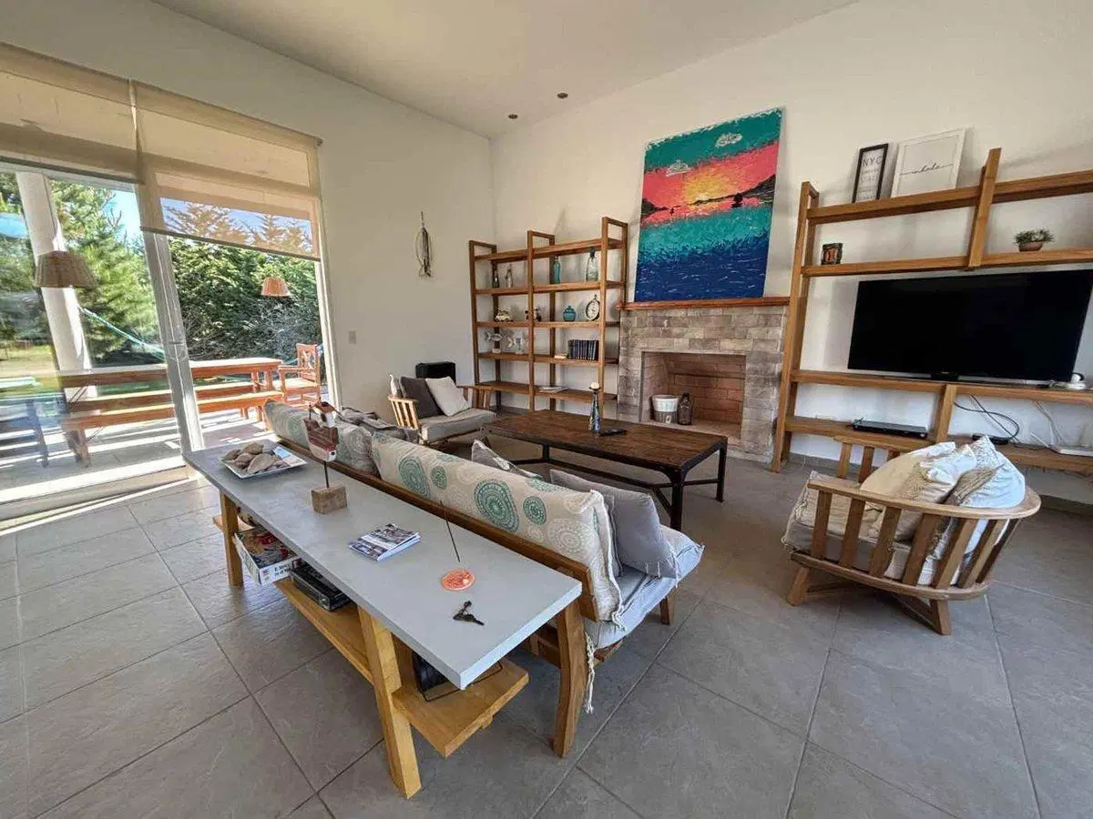 Casa en Venta Costa Esmeralda con Piscina y Gas 4