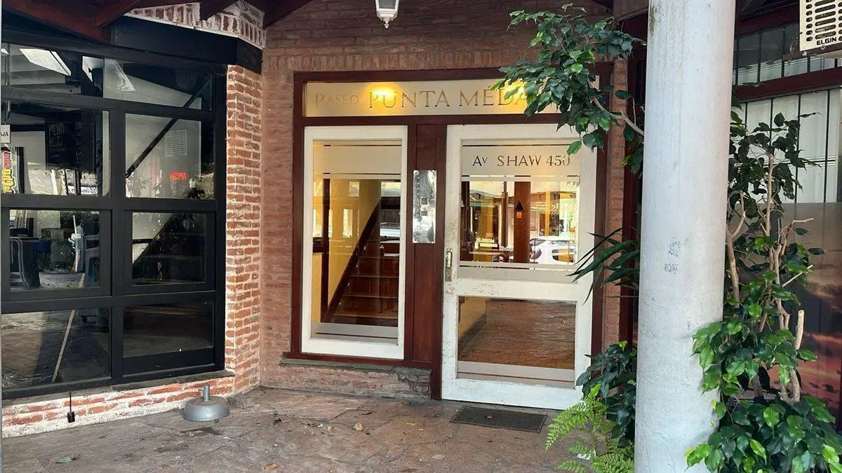 VENTA DE DEPARTAMENTO EN PINAMAR CON COCHERA. 4