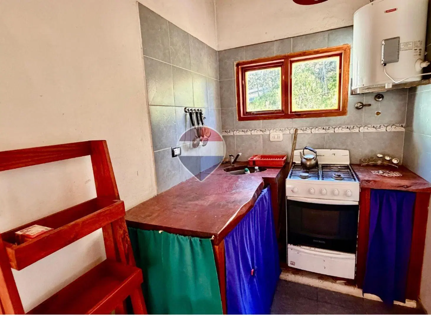 VENTA CASA CINCO AMBIENTES EN MAR AZUL 3