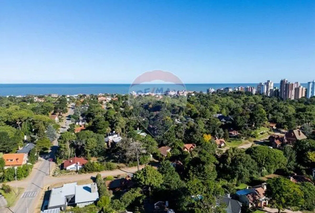 VENTA DEPARTAMENTO EN PINAMAR 5