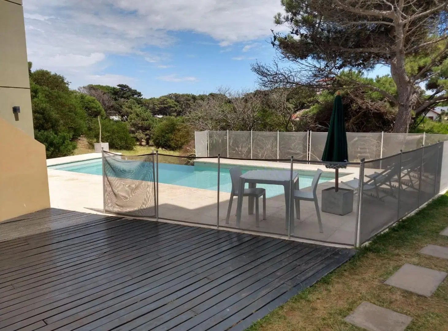 DEPARTAMENTO VENTA 2 AMBIENTES COCHERA GESELL 3