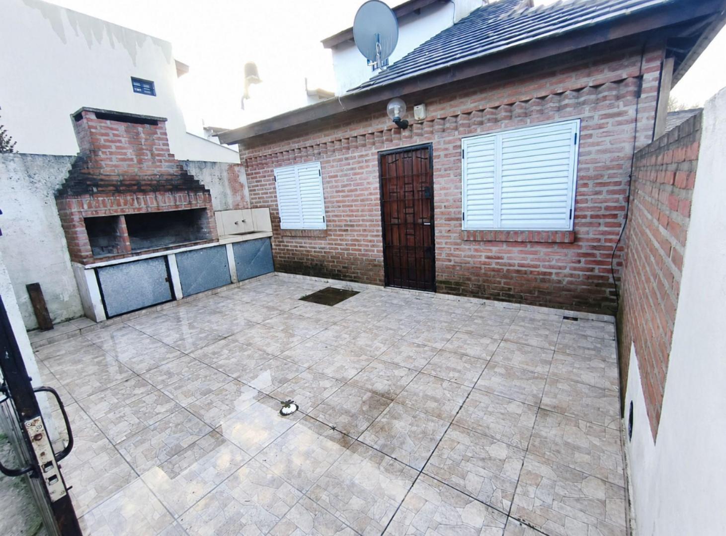Foto de DUPLEX VENTA 4 AMBIENTES MAR DEL TUYU, imagen 3