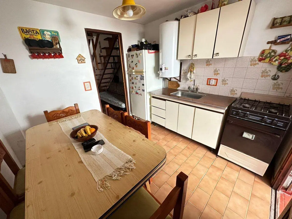 DÚPLEX TRES AMBIENTES C/COCHERA VENTA SAN BERNARDO 4