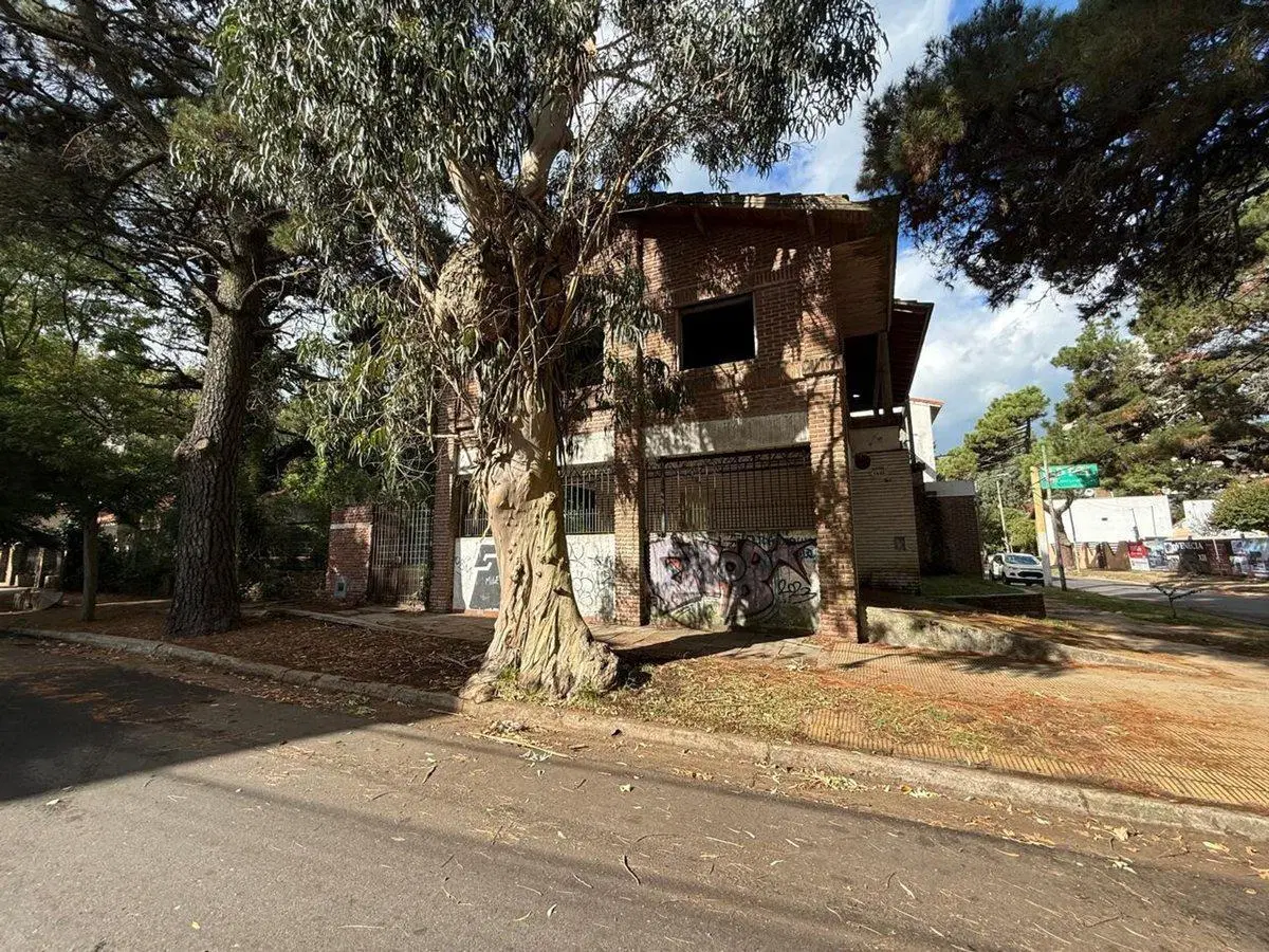 LOTE VENTA MULTIFAMILIAR CON CASA SAN BERNARDO 3