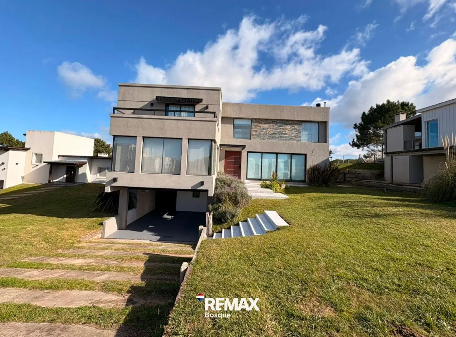 CASA EN VENTA COSTA ESMERALDA, GOLF 1 LOTE 135 5