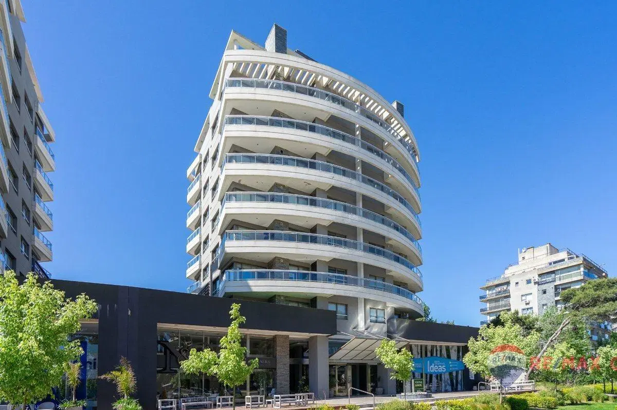 DEPARTAMENTO VENTA 2 AMBIENTES PINAMAR COCHERA 5