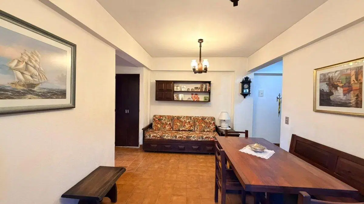 Venta Departamento Pinamar dos cuadras del MAR 3