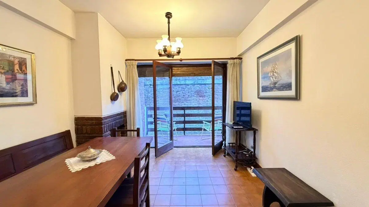 Venta Departamento Pinamar dos cuadras del MAR 8