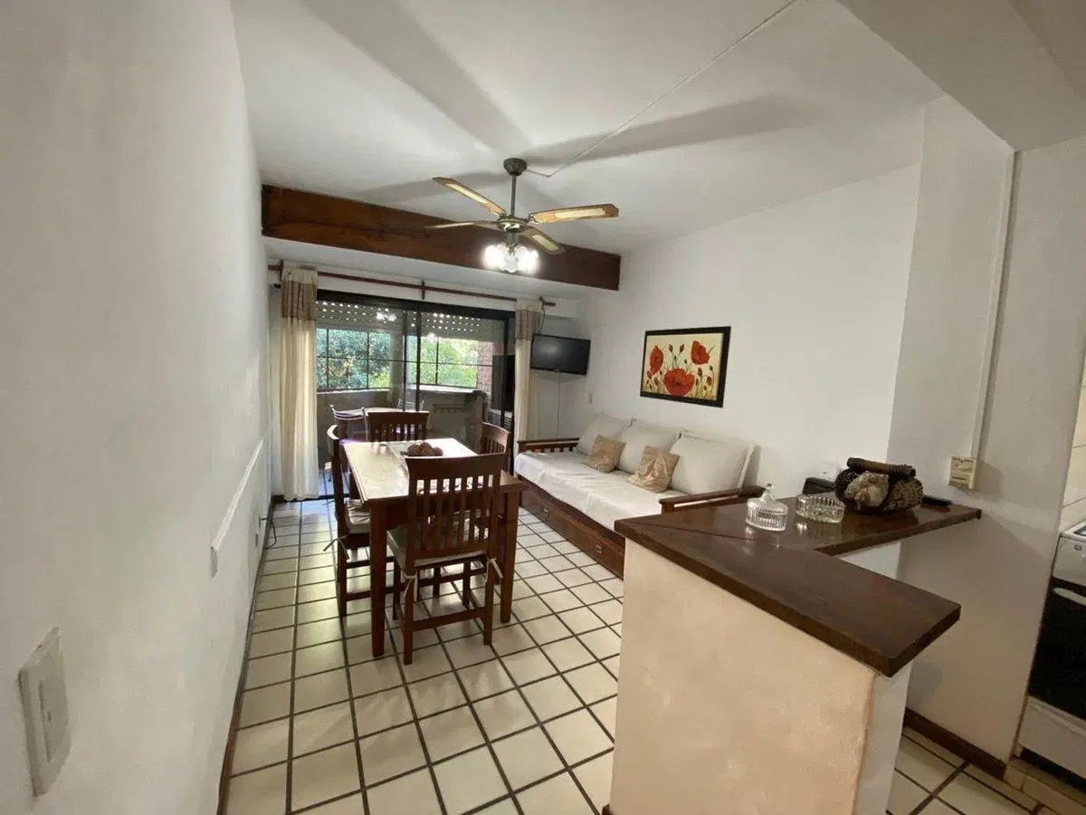 Venta departamento 2 ambientes Pinamar 4