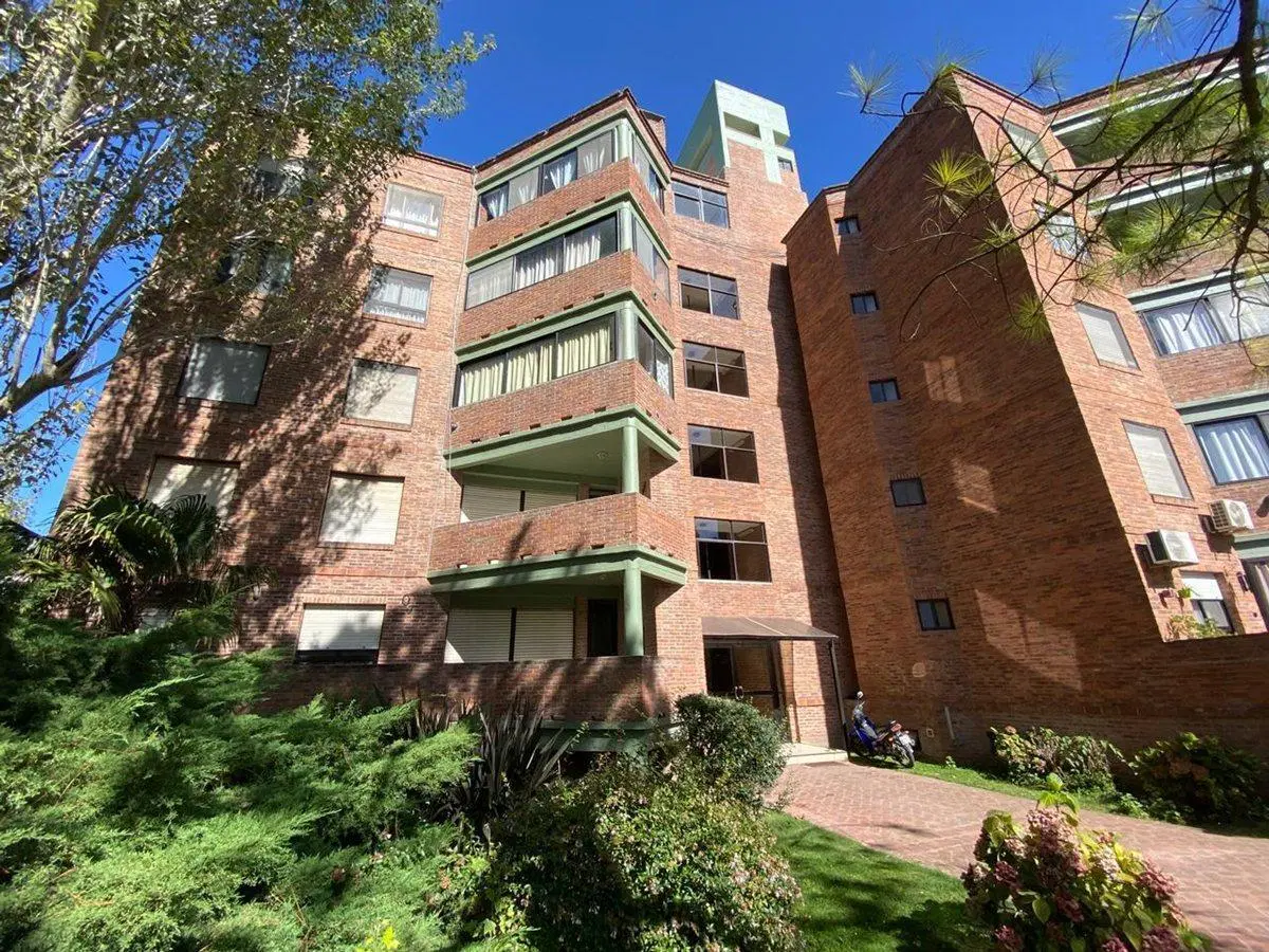 Venta departamento 2 ambientes Pinamar 3