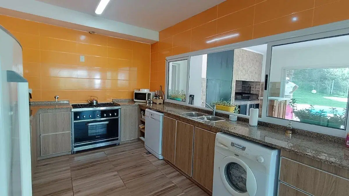 Venta casa Costa Esmeralda 8