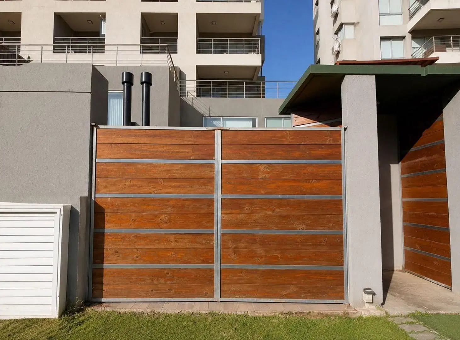 VENTA DEPARTAMENTO  EN PINAMAR 4