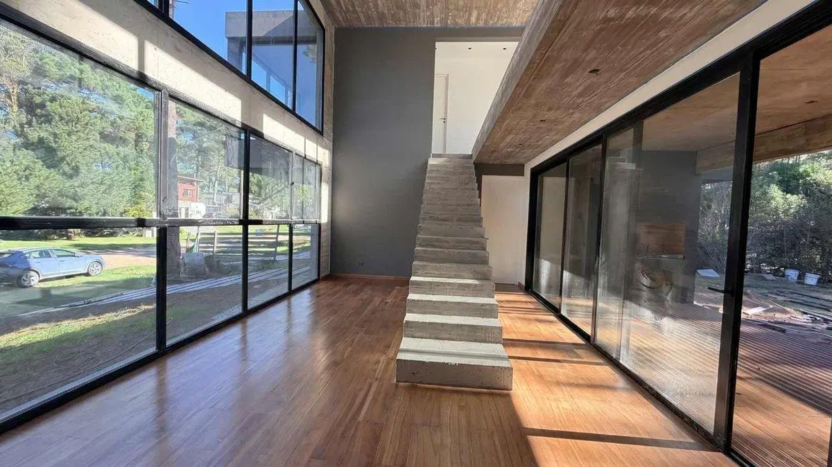CASA VENTA PINAMAR A ESTRENAR BARRIO ALAMOS 8