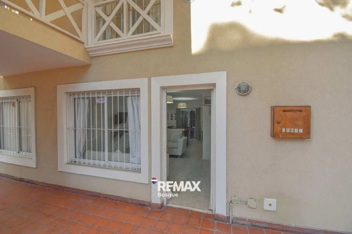 VENTA DEPARTAMENTO EN PINAMAR 5