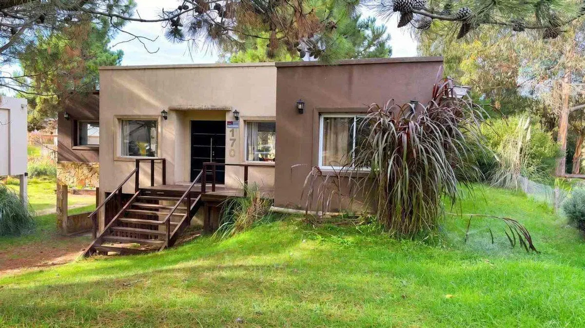 CASA VENTA DEPORTIVA II  4 AMBIENTES 3