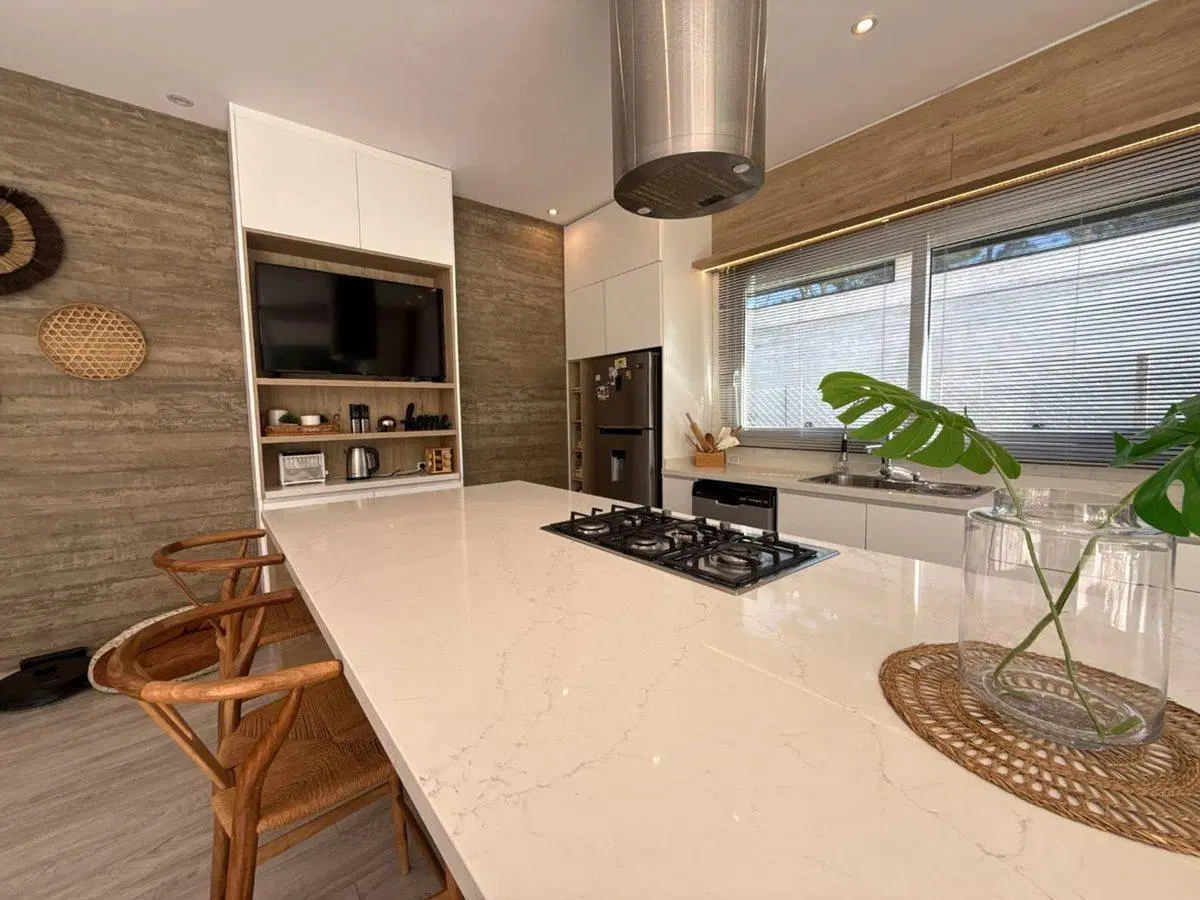 Casa en Venta en PINAMAR Barrio Álamos 5 ambientes 2