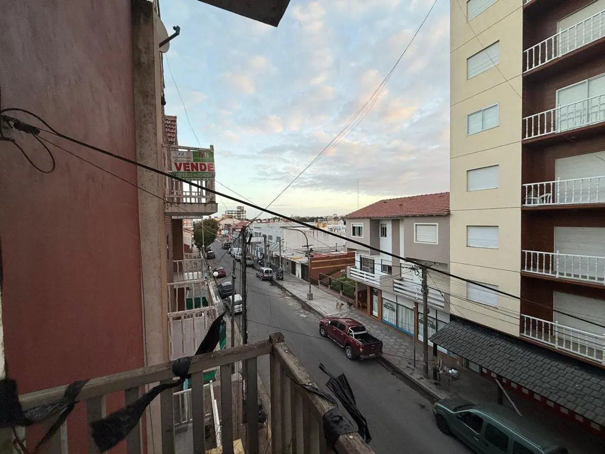 VENTA MONOAMBIENTE CON BALCON MAR DE AJO 8