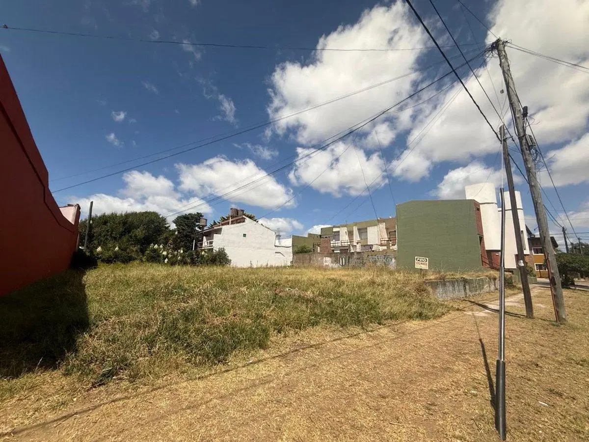 LOTE EN VENTA MULTIFAMILIAR SANTA TERESITA 3