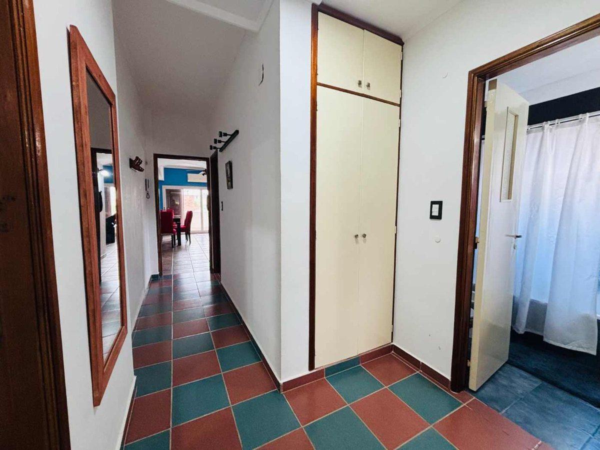 Foto de Departamento en Venta 4 ambientes V. Gesell centro, imagen 4
