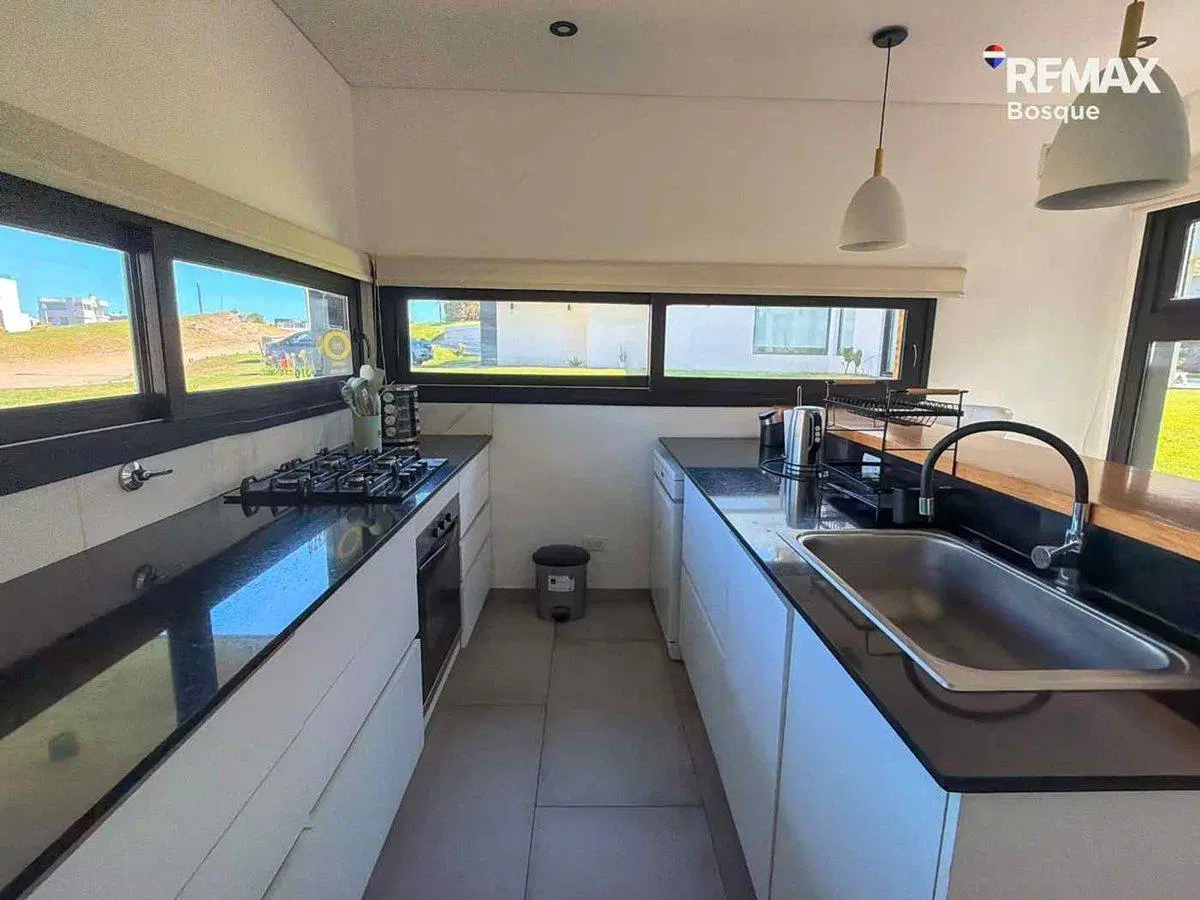 VENTA CASA PINAMAR VISTA AL MAR 5