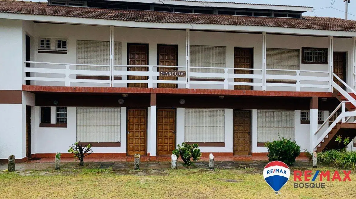 DEPARTAMENTO VENTA VILLA GESELL 4 AMBIENTES 8