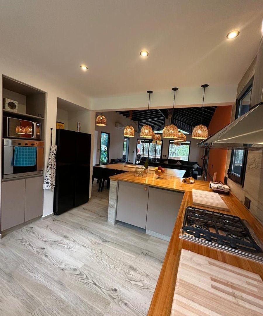 Foto de VENTA DE CASA EN VILLA ROBLES, imagen 2