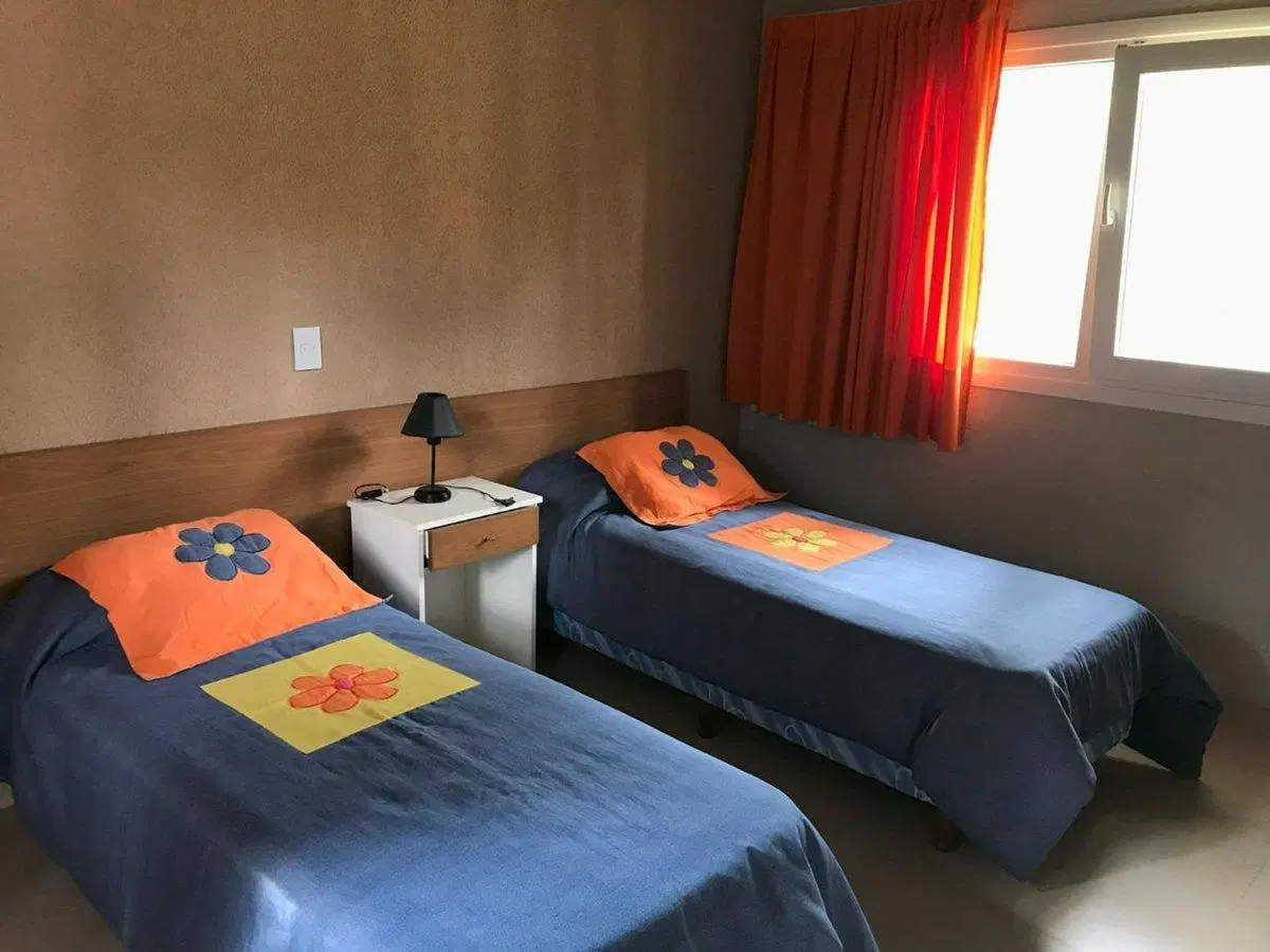 CASA EN VENTA EN PLENO BOSQUE MAR DE LAS PAMPAS 8