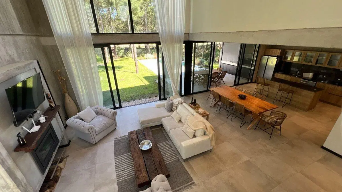 CASA 4 AMBIENTES COSTA ESMERALDA 4