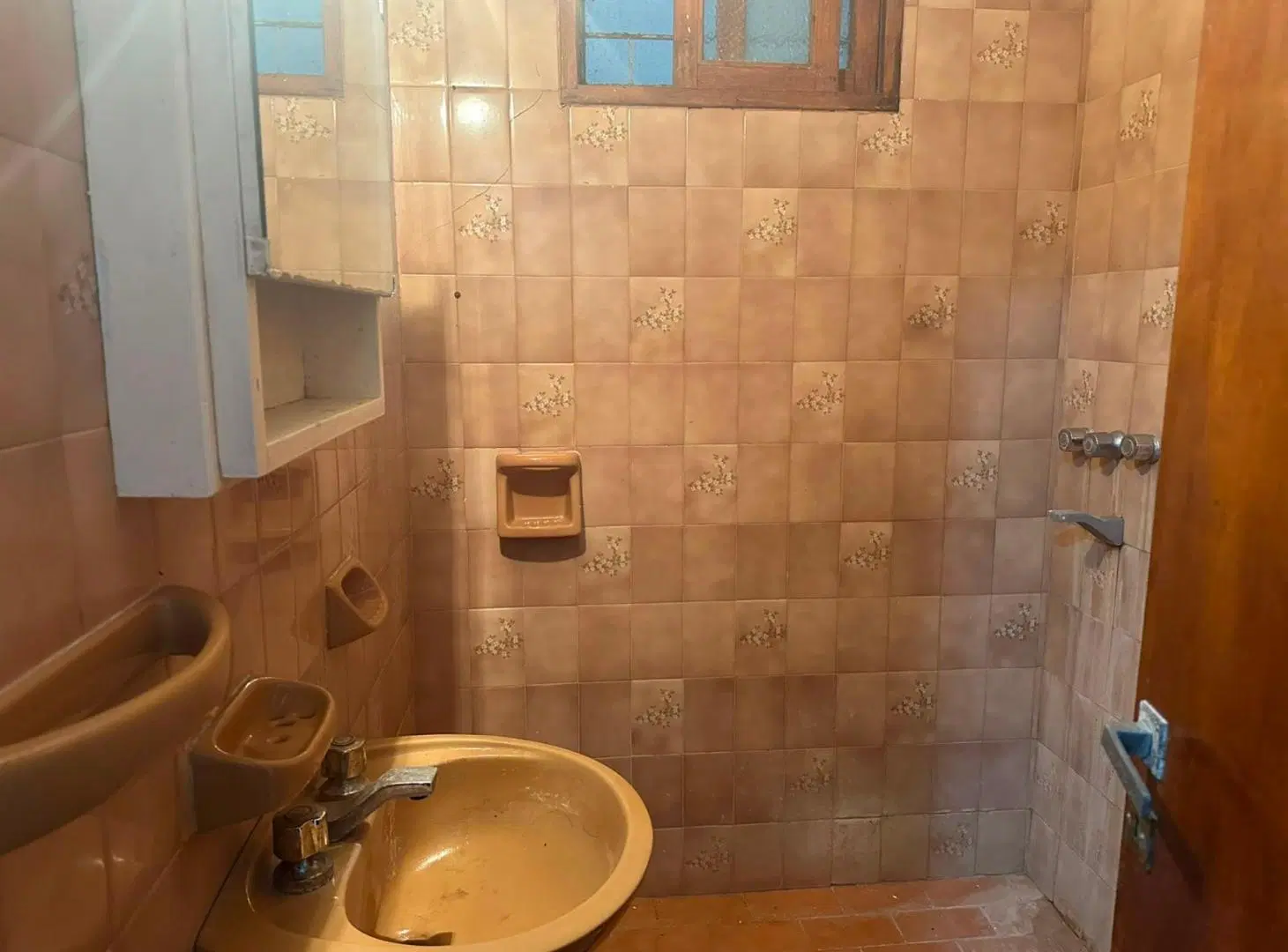 MONOMBIENTE CON COCHERA VENTA SAN BERNARDO 5