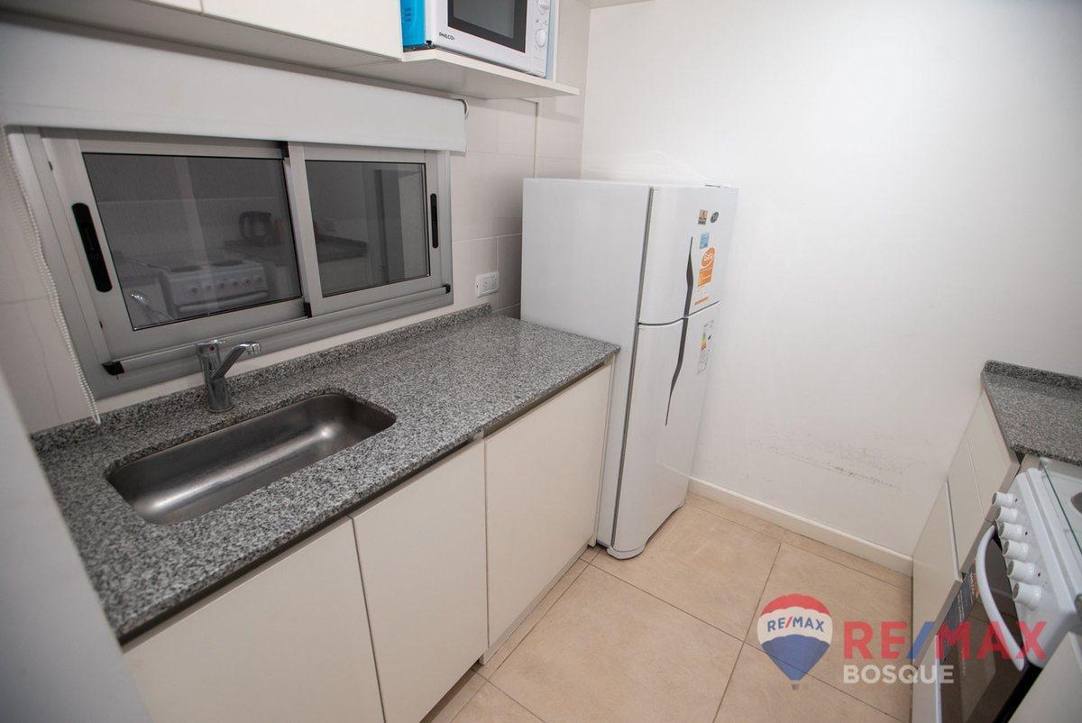 Foto de VENTA departamento 2 ambientes Nayades Pinamar., imagen 4