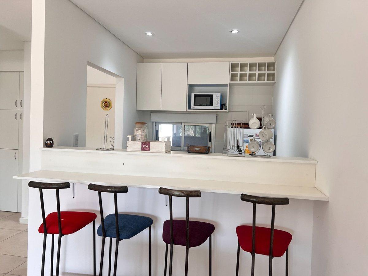 Foto de VENTA departamento 2 ambientes Nayades Pinamar., imagen 2
