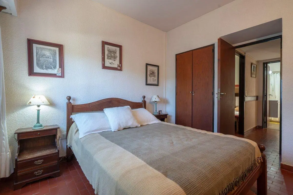 Venta departamento 3 ambientes Edificio Barthos 8