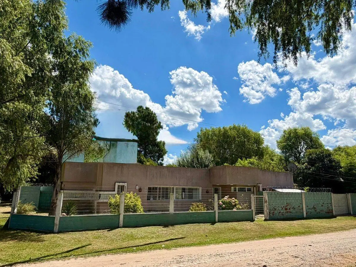 Casa en venta 6 ambientes  San Bernardo 2