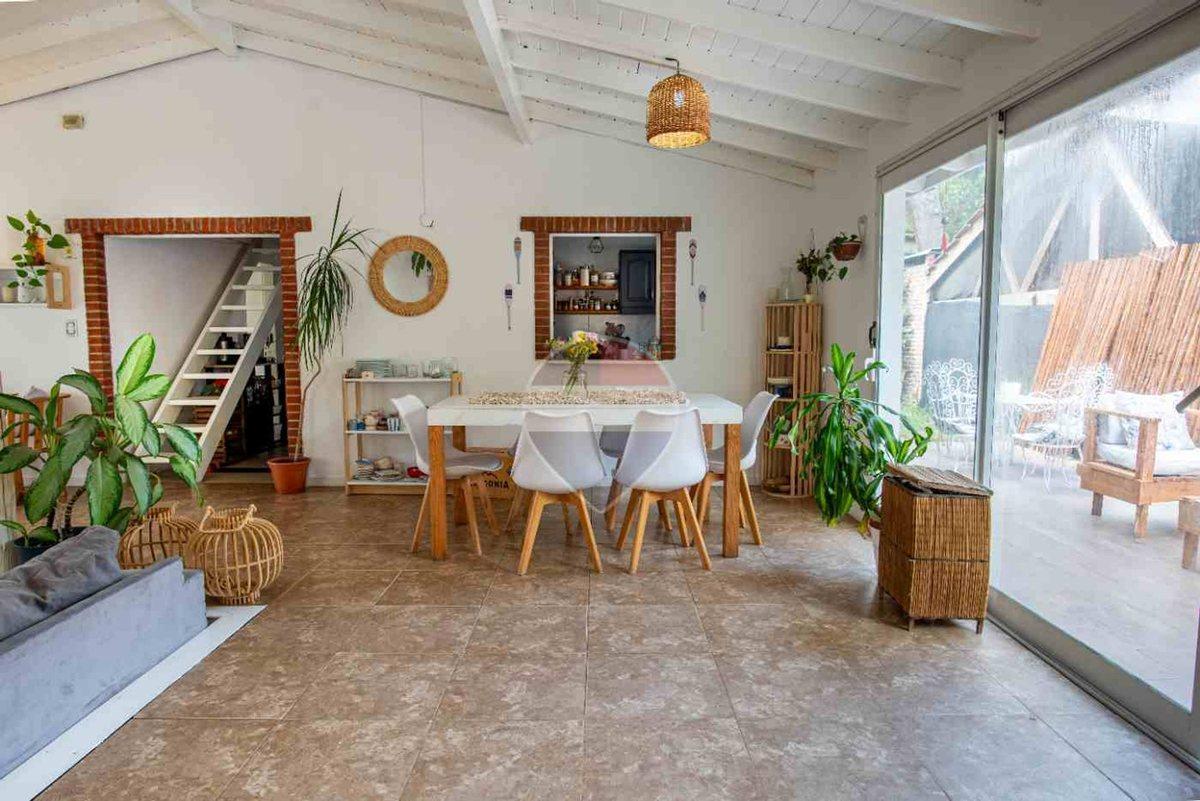 Foto de Casa en Venta en VALERIA DEL MAR 4 ambientes, imagen 3