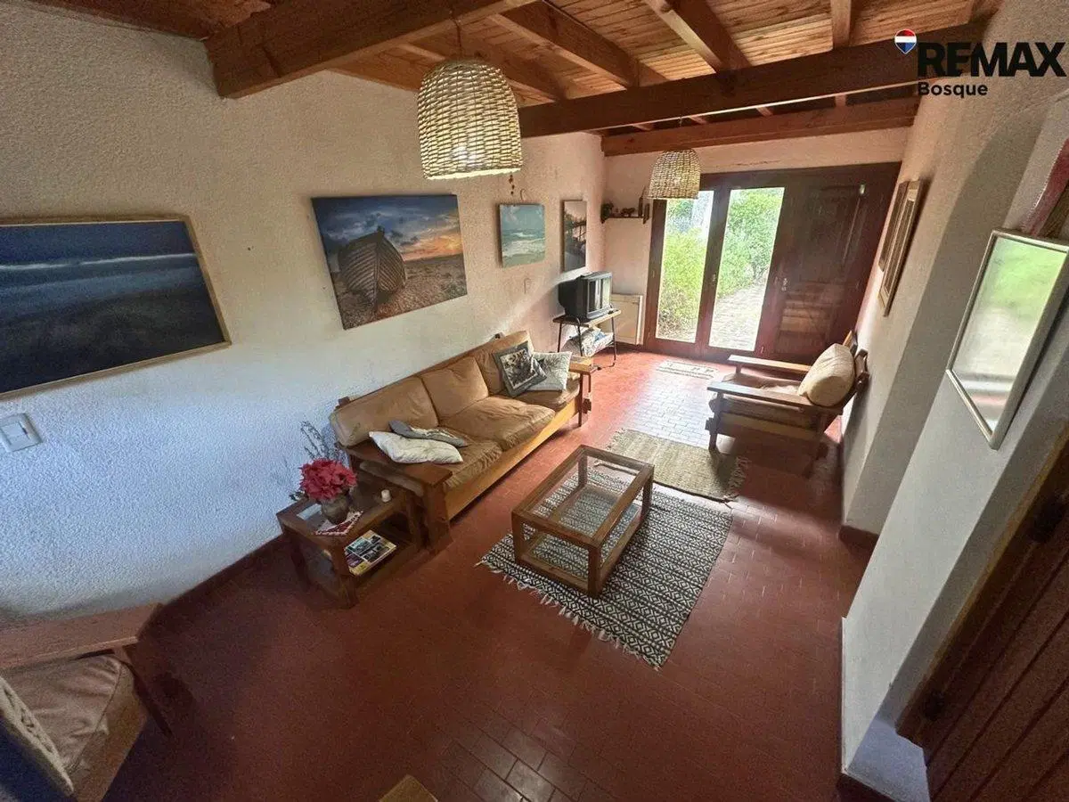 Casa venta Villa Gesell Barrio Norte gas natural 3