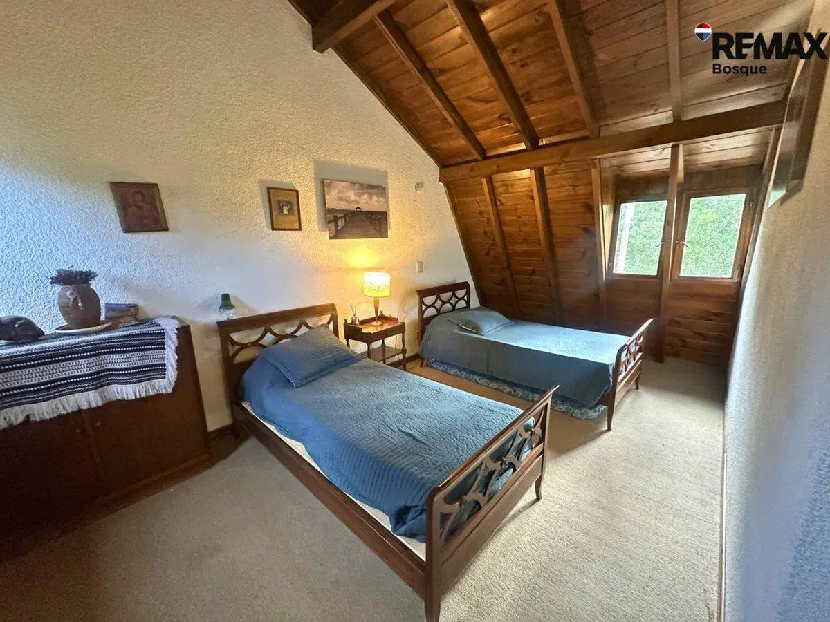 Casa venta Villa Gesell Barrio Norte gas natural 4