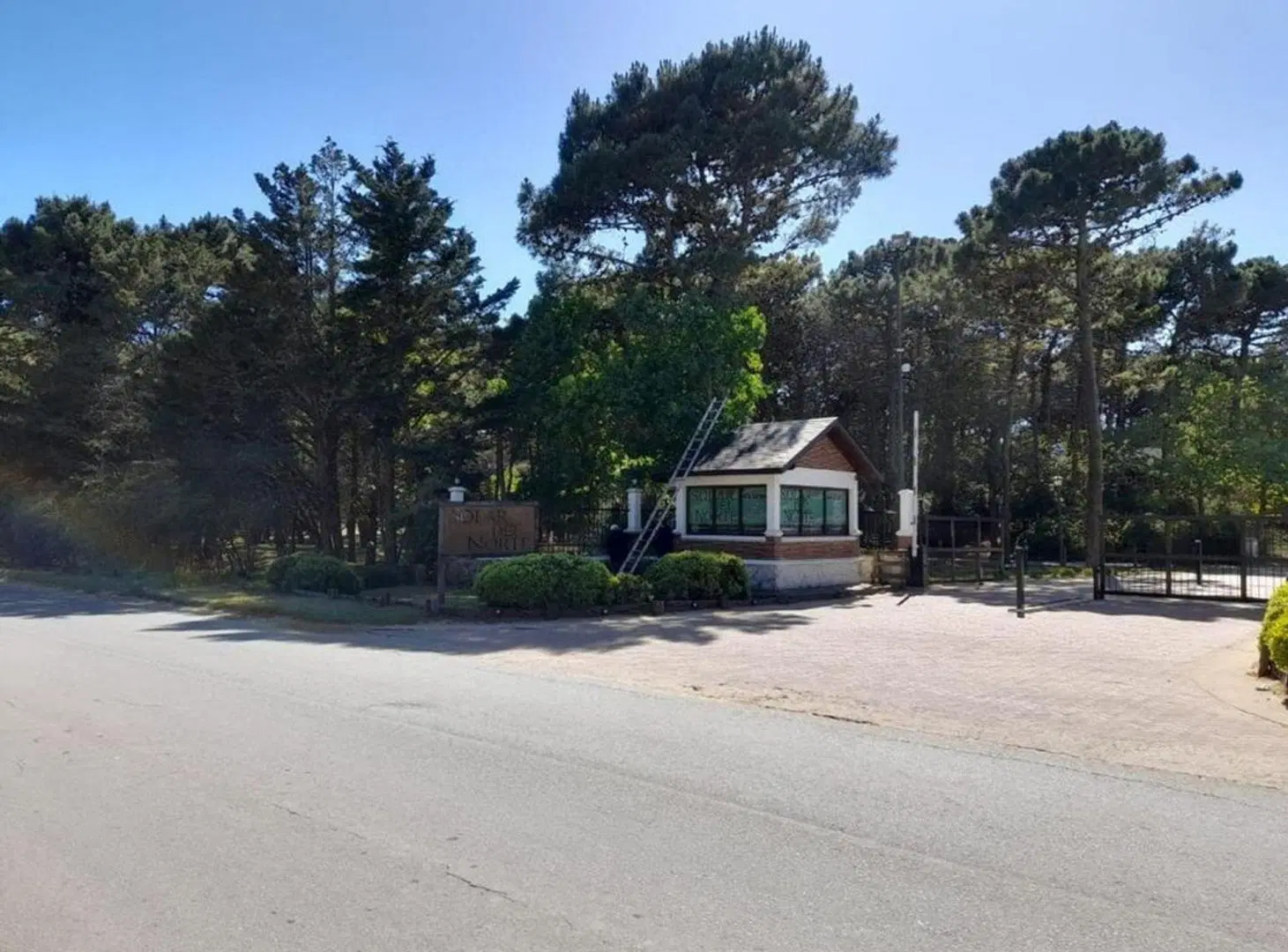 LOTE EN VENTA  PINAMAR BARRIO SOLAR DEL NORTE 4