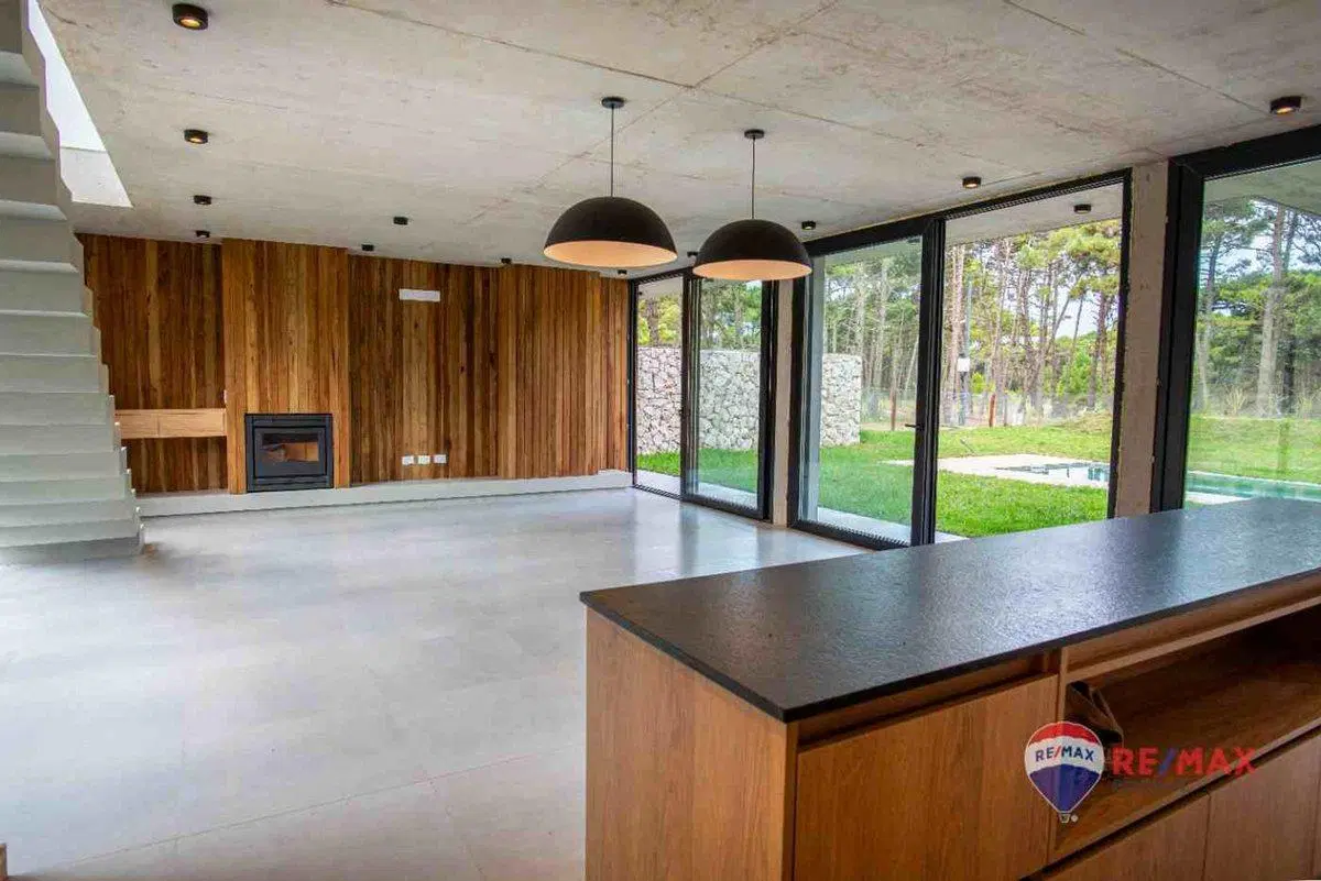 CASA VENTA PINAMAR BARRIO PIONEROS 4 AMBIENTES 4