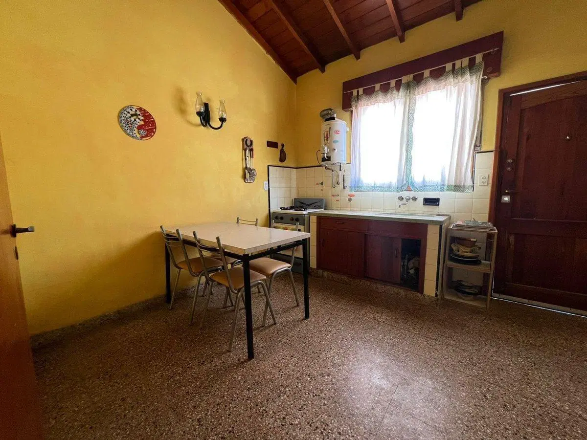 Venta Villa Gesell depatamento 4
