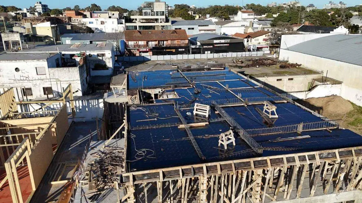 DEPTO 2 AMBIENTES PINAMAR CENTRO 4