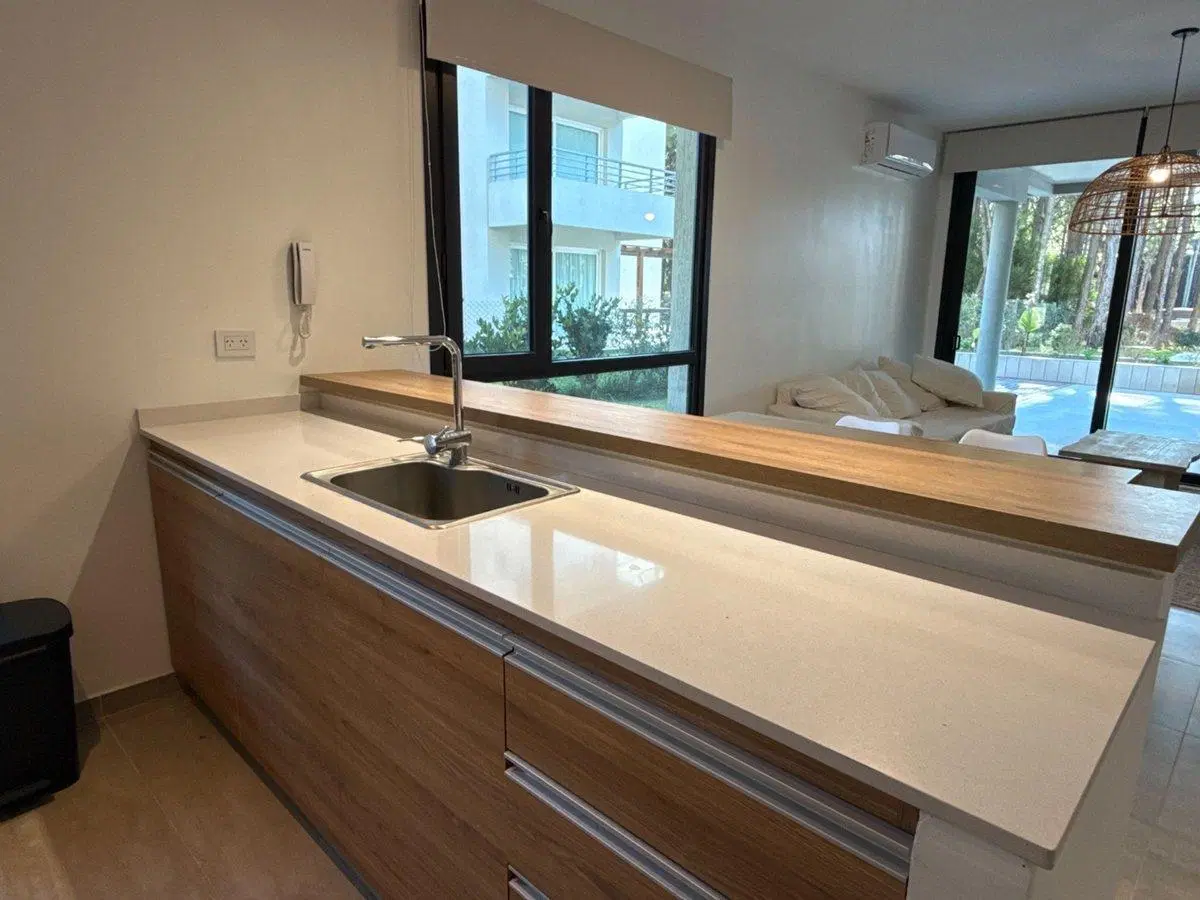VENTA DEPARTAMENTO 3 AMBIENTES CON JARDÍN PINAMAR 2
