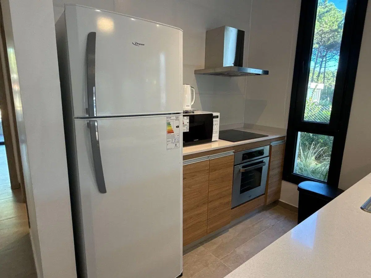VENTA DEPARTAMENTO 3 AMBIENTES CON JARDÍN PINAMAR 3