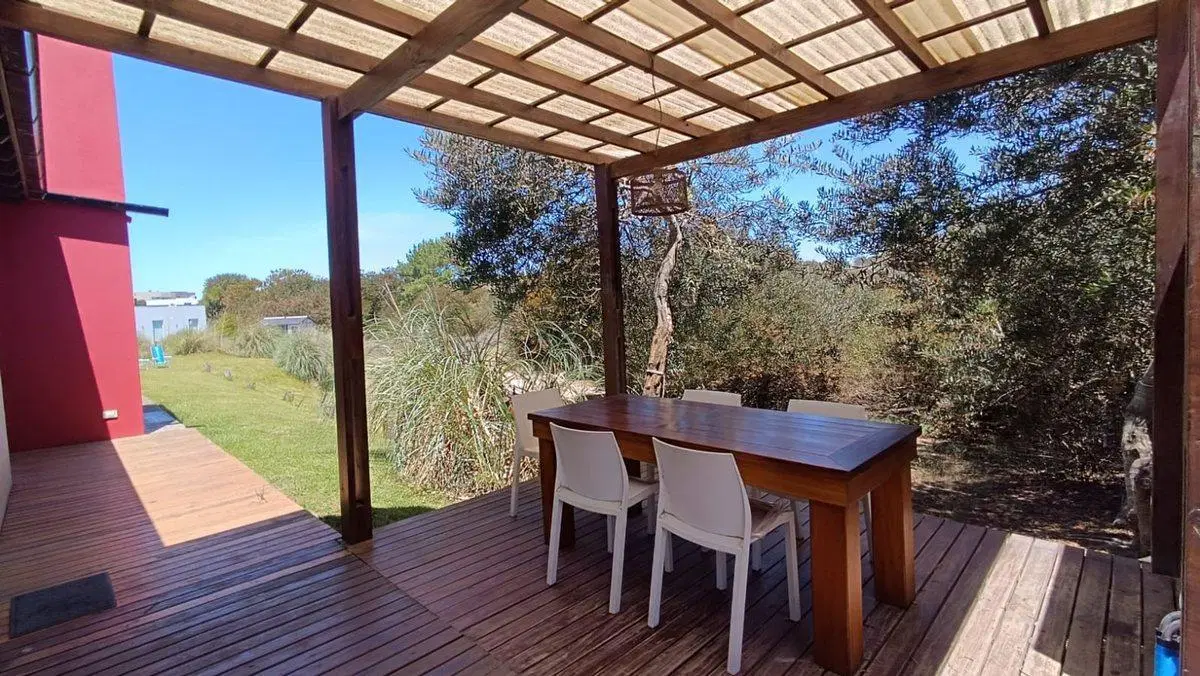 CASA VENTA COSTA ESMERALDA OPORTUNIDAD 8