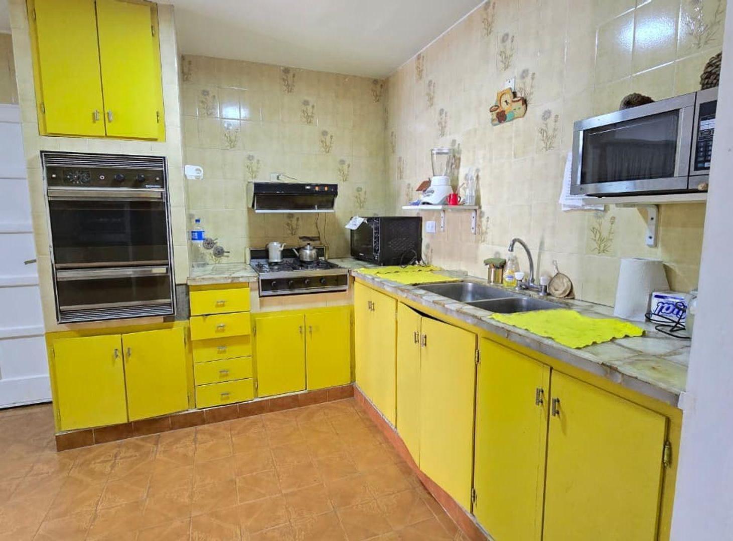 Foto de CASA VENTA EN LA LUCILA 3 AMB CON GARAGE, imagen 3